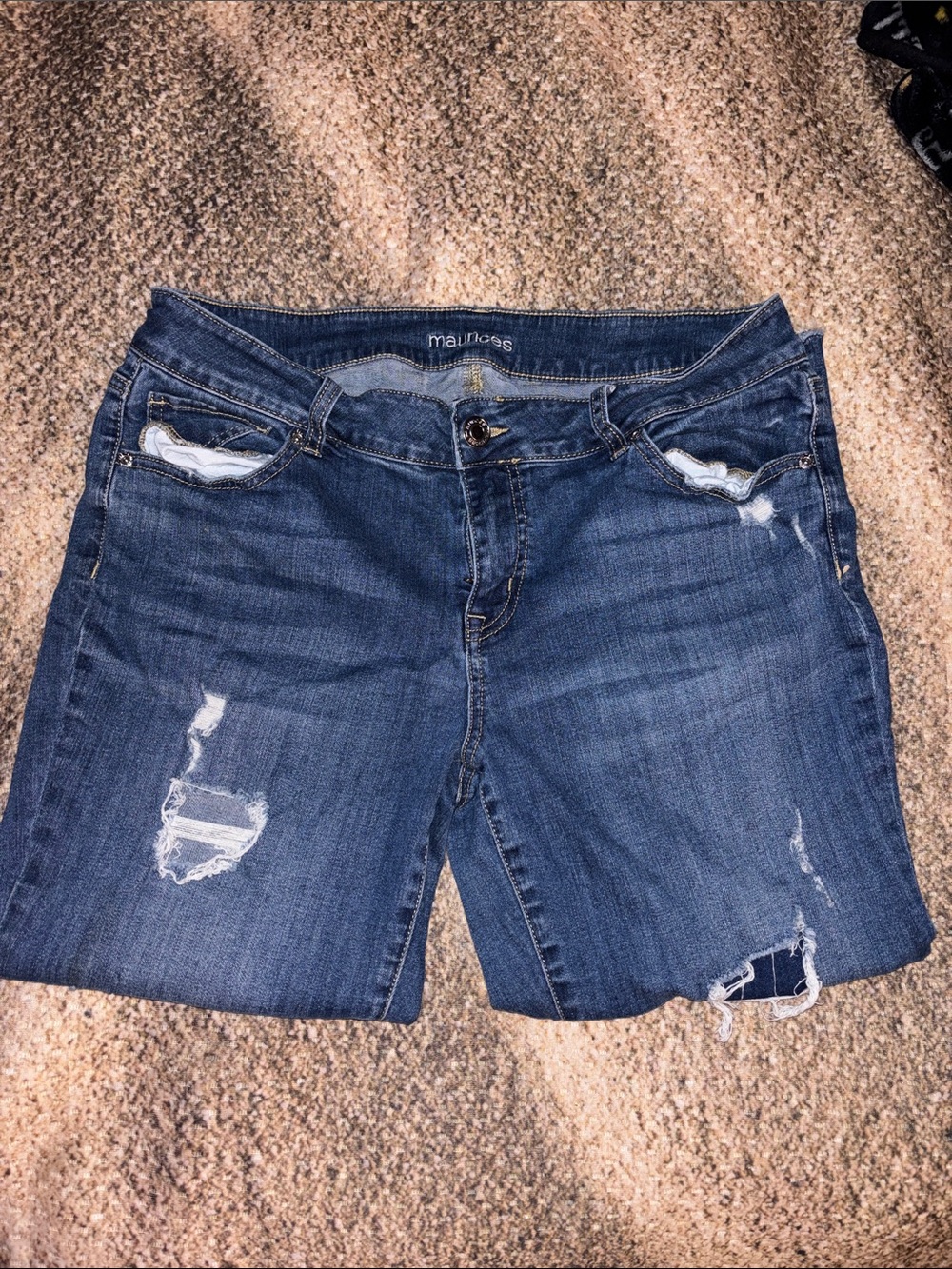 Maurices Ripped Dark Blue Denim jeans Size 14 EUC